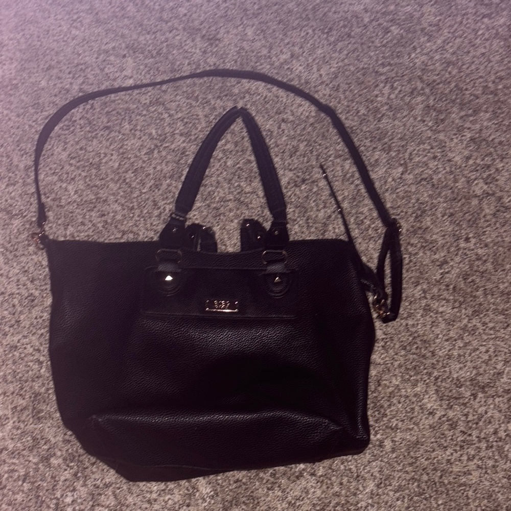BCBG Paris Black Shoulder Bag with Sleek Design
